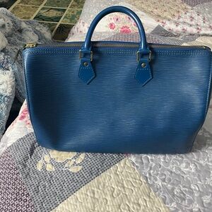 Louis Vuitton Elegant Blue Epi Speedy